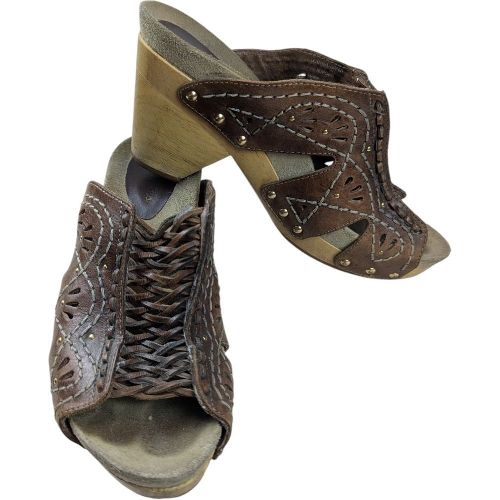 Earthies Brown Wedge Sandals With Woven Upper Size 9